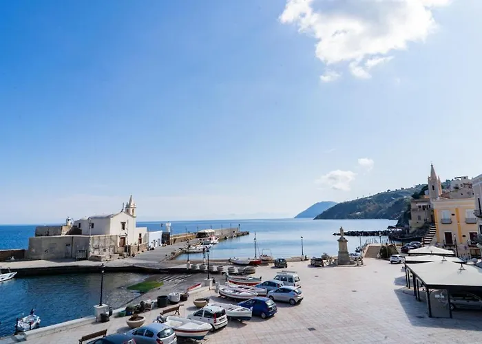 - Casa Sul Mare Di Marina Corta * Lipari (Isola Lipari)